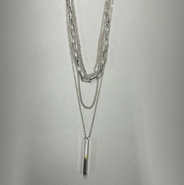 4 Chains w Silver Linear Necklace