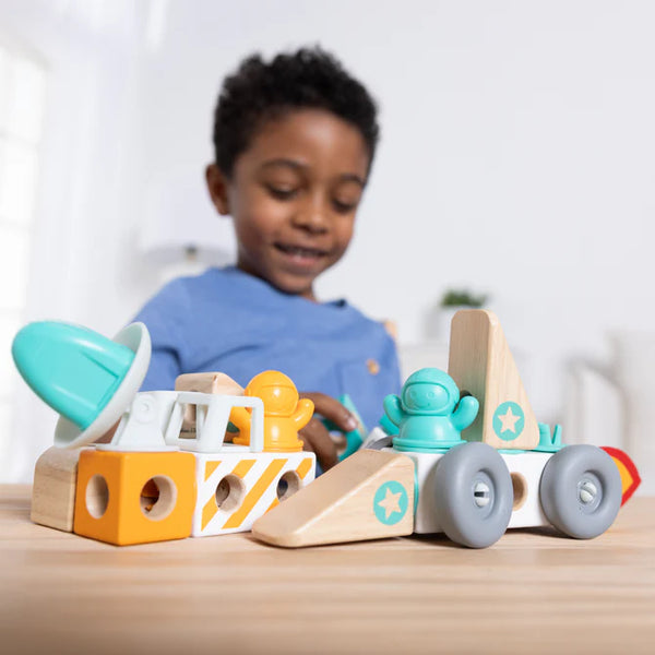 Melissa & Doug Blockables Play Set - Space