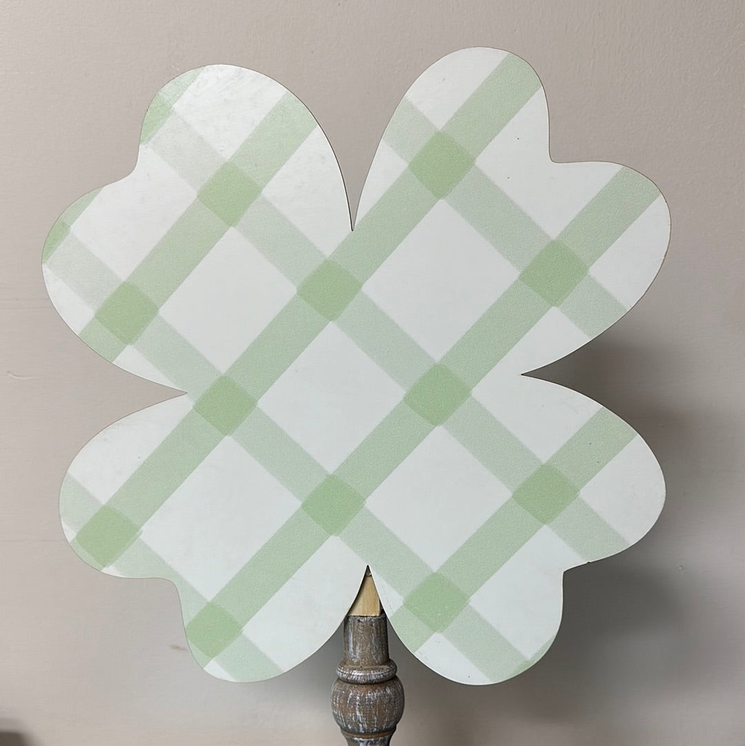 Gingham 4 Leaf Clover Topper