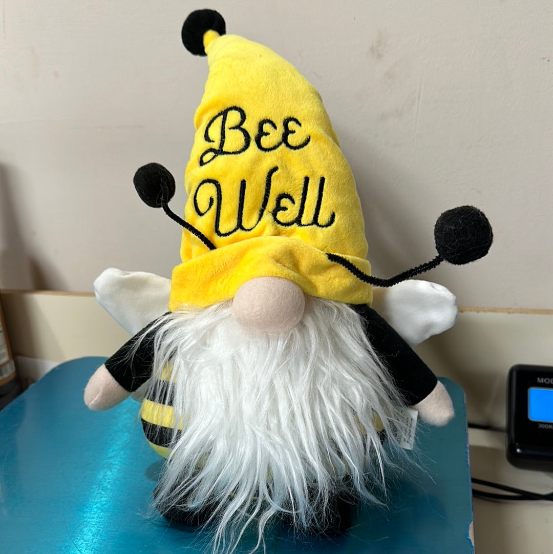 Bee Wishes Gnomie