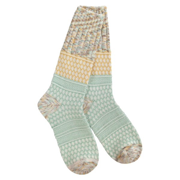 Gallery Textured Crew Socks