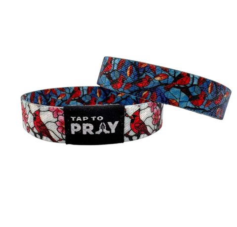 Cardinals Tap to Pray Wristband
